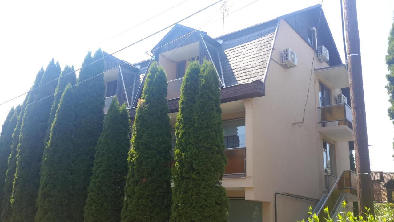 Rubin Apartman Hajduszoboszlo Luaran gambar